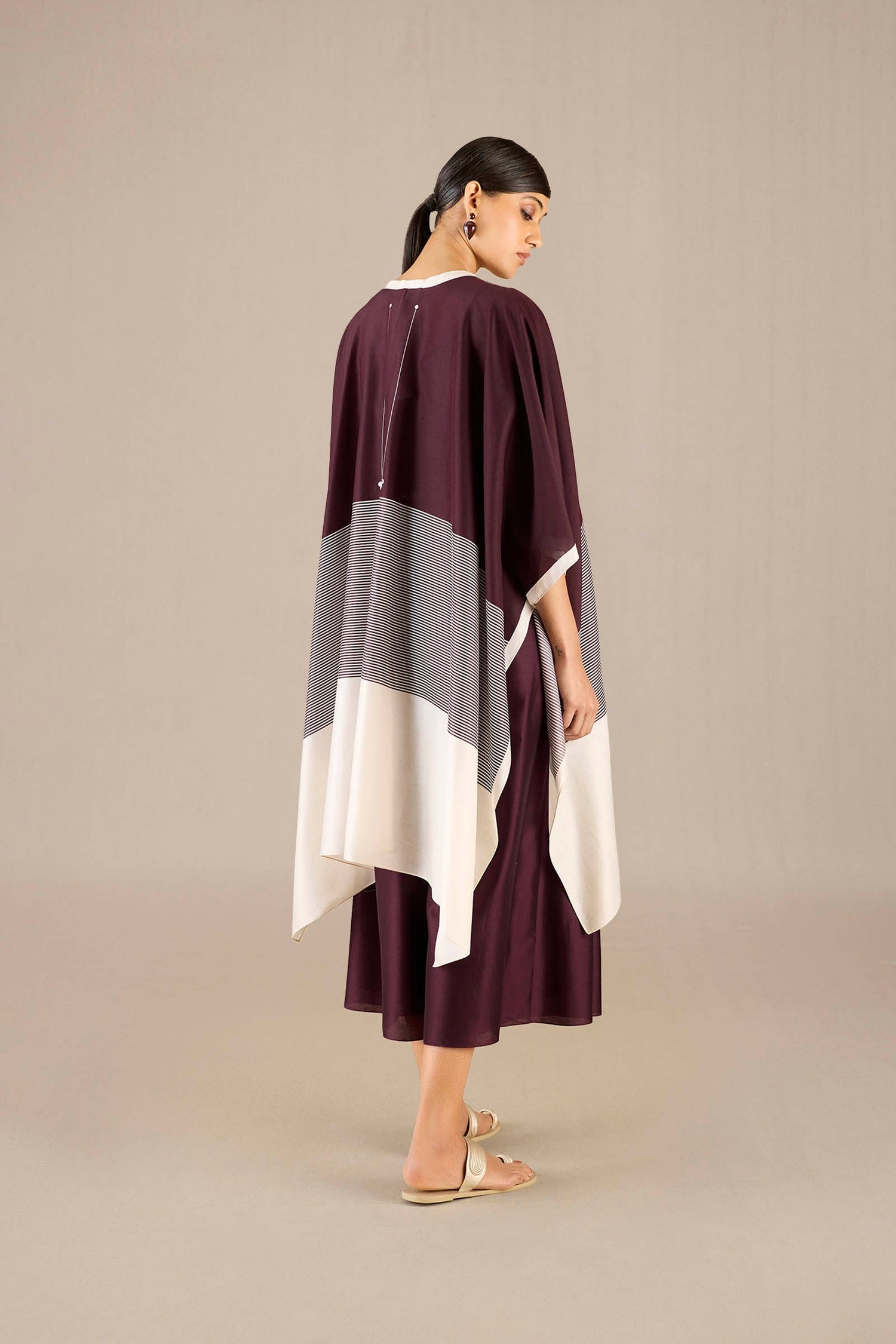 Silk Alaia Cape Set – Red