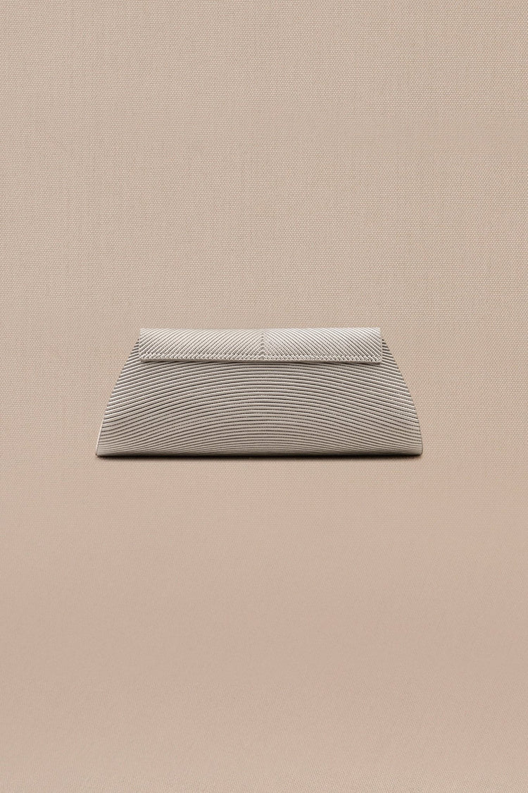 Reba Clutch