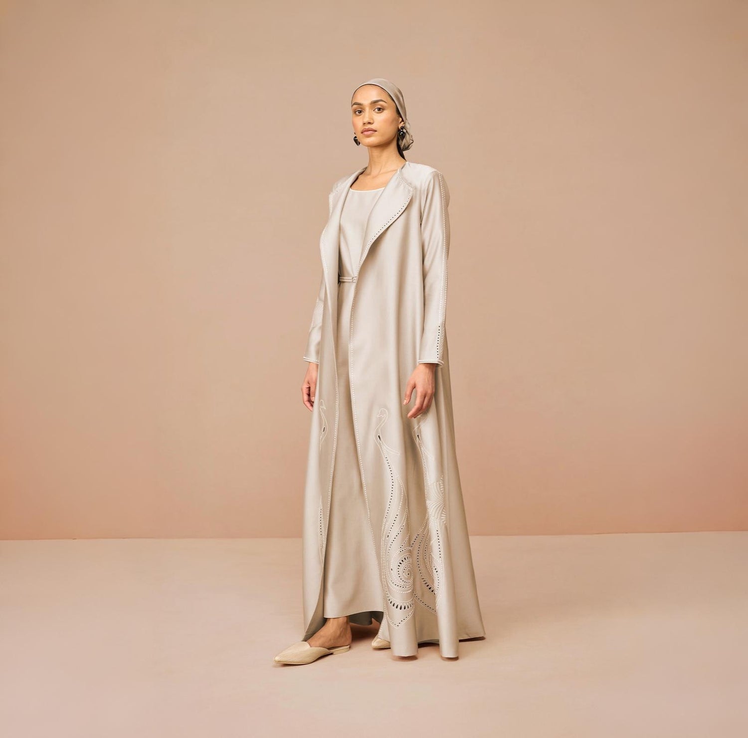 Chanderi Raysa Abaya Set – Beige