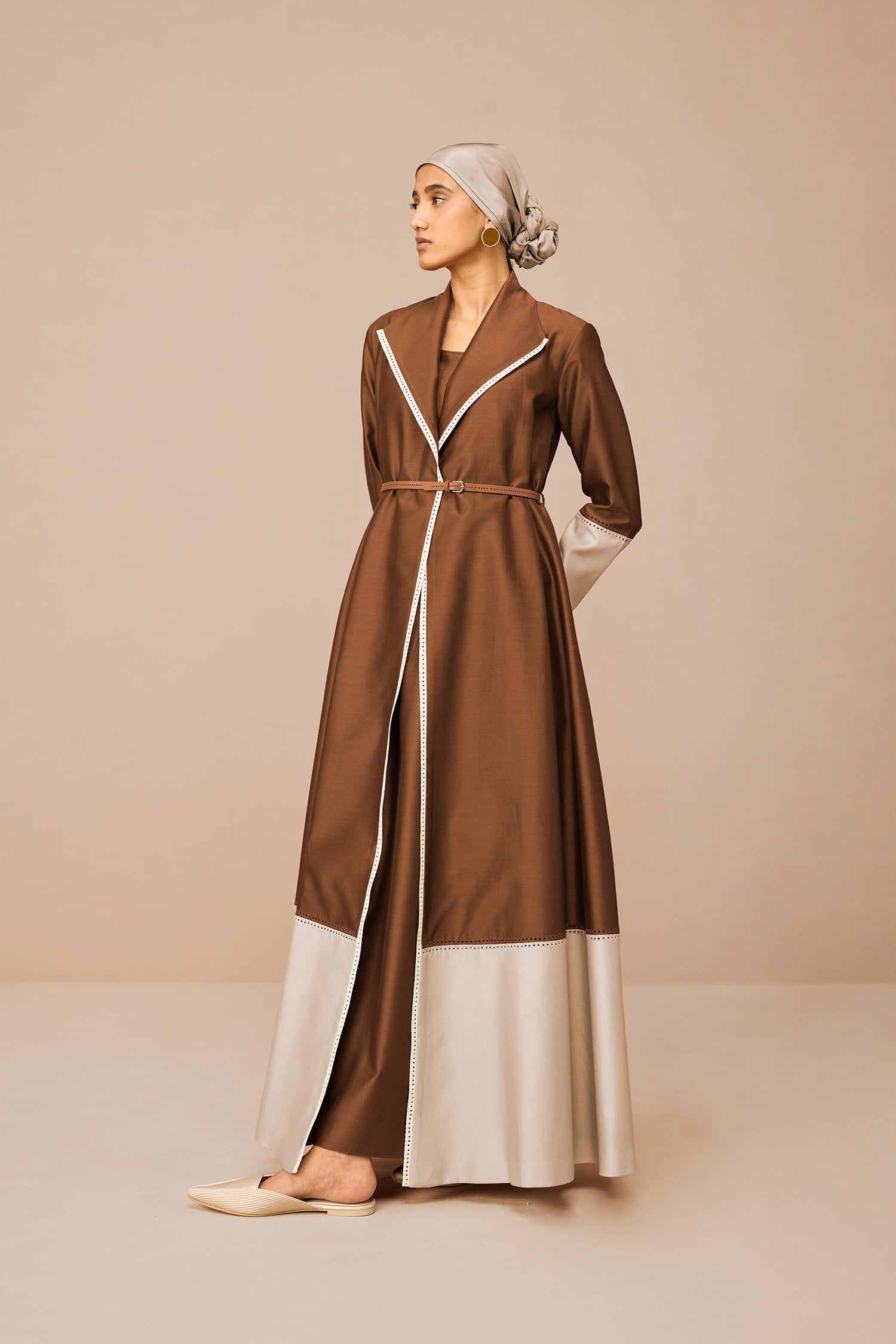 Chanderi Mirdea Abaya Set – Brown