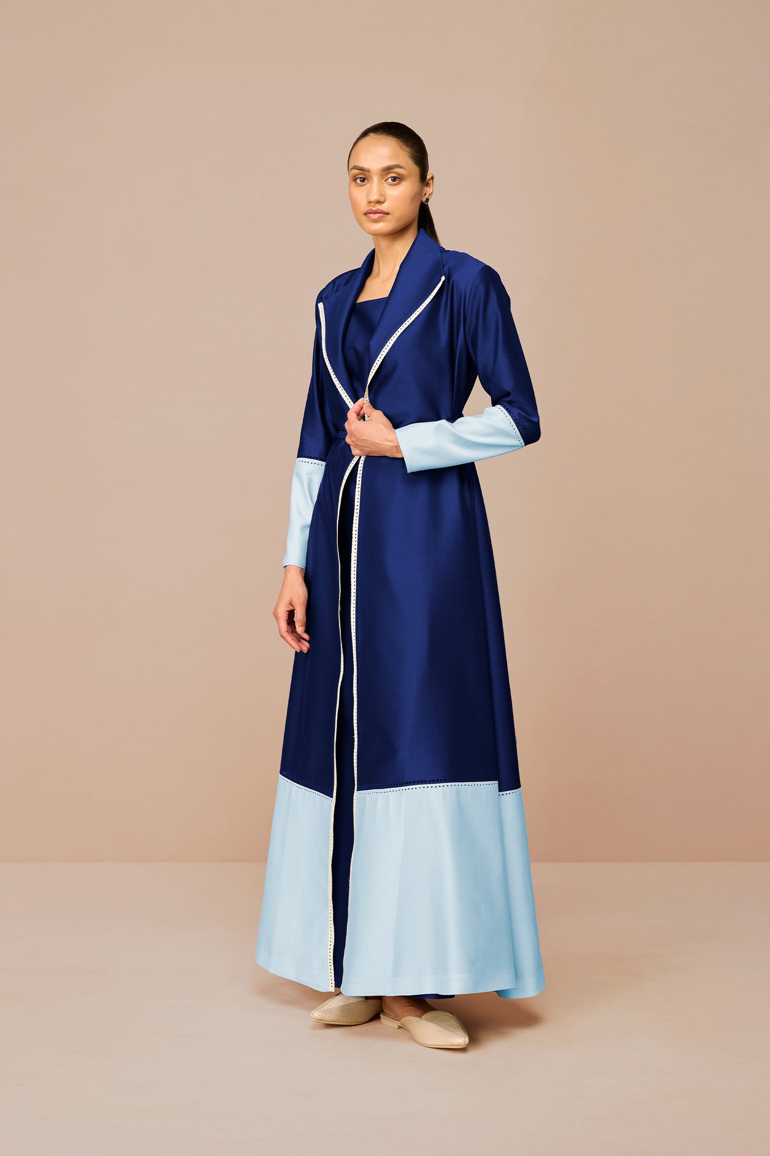 Chanderi Mirdea Abaya Set – Blue