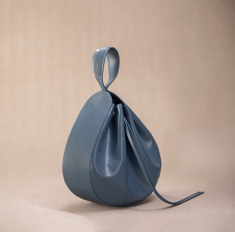 HayÄ Bucket Bag - Smoky