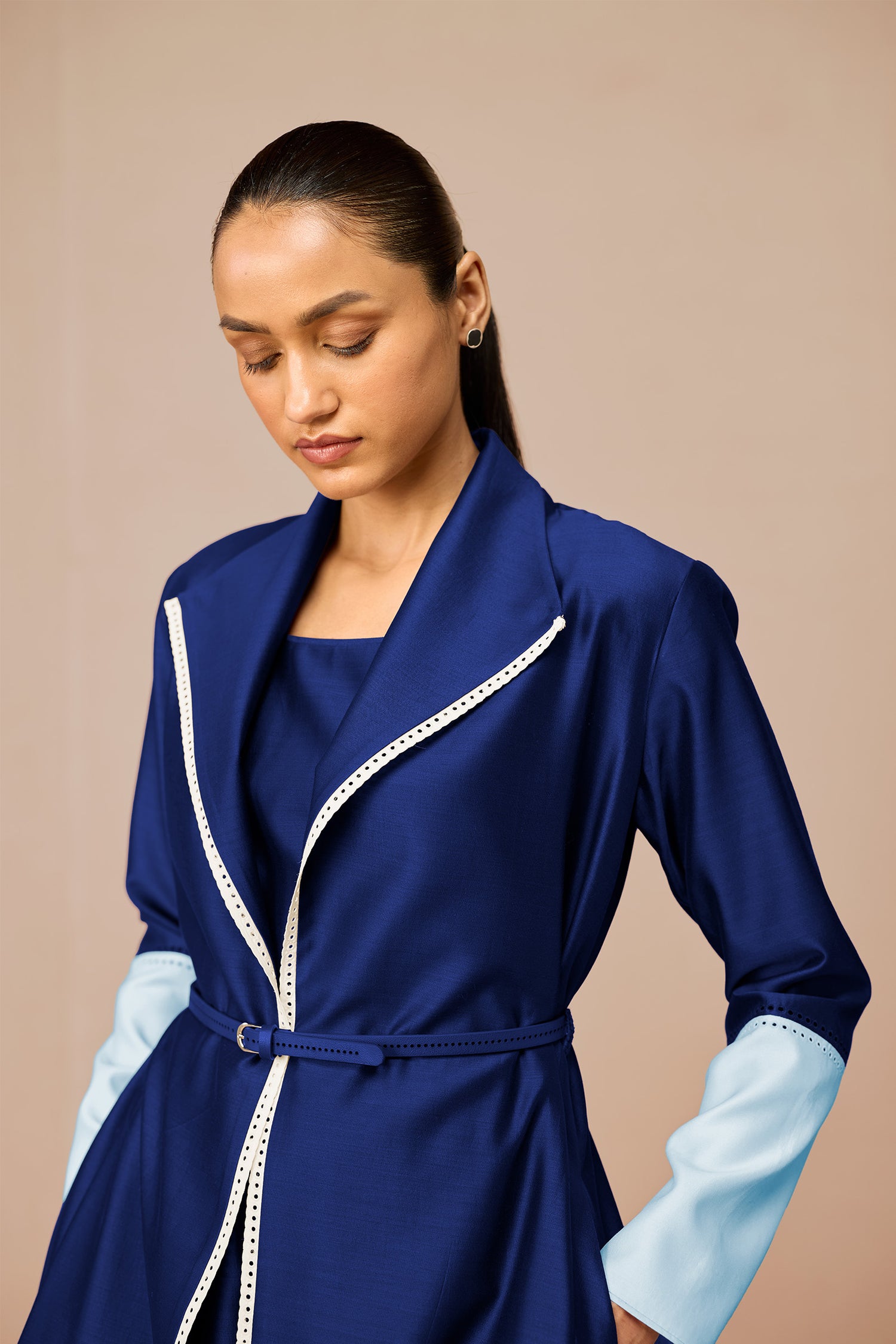 Chanderi Mirdea Abaya Set – Blue