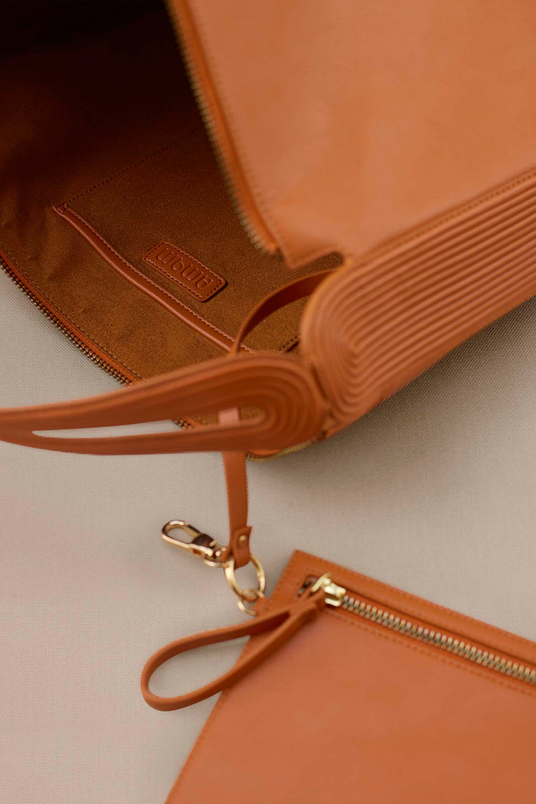 Aqida Bucket Bag