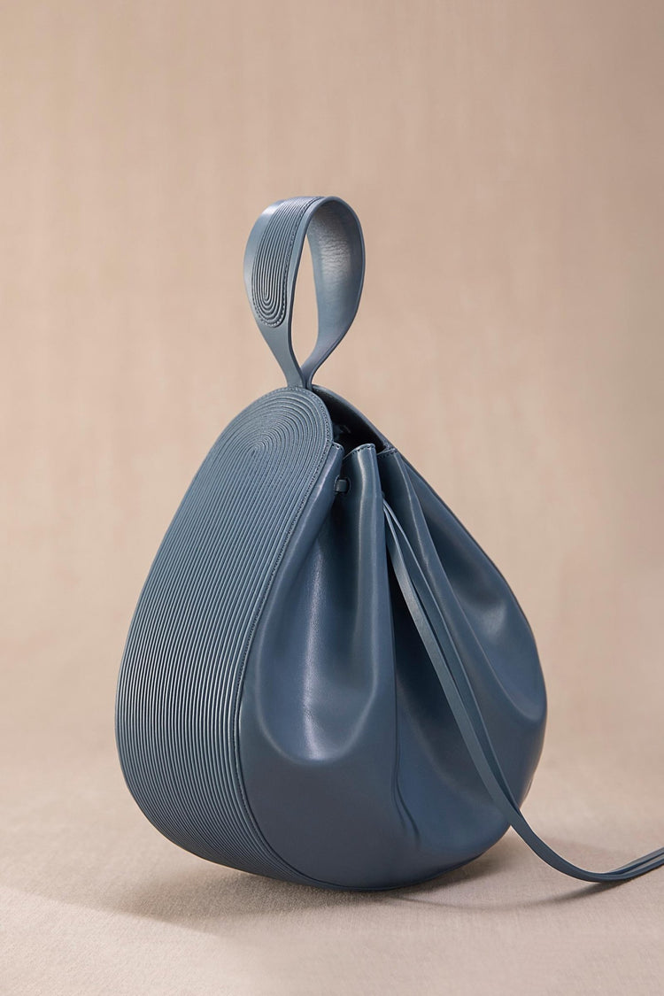 HayÄ Bucket Bag - Smoky
