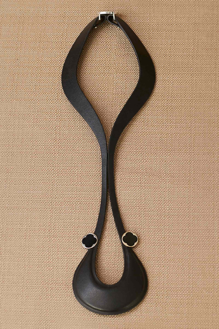 Aaiza Neck Piece - Black