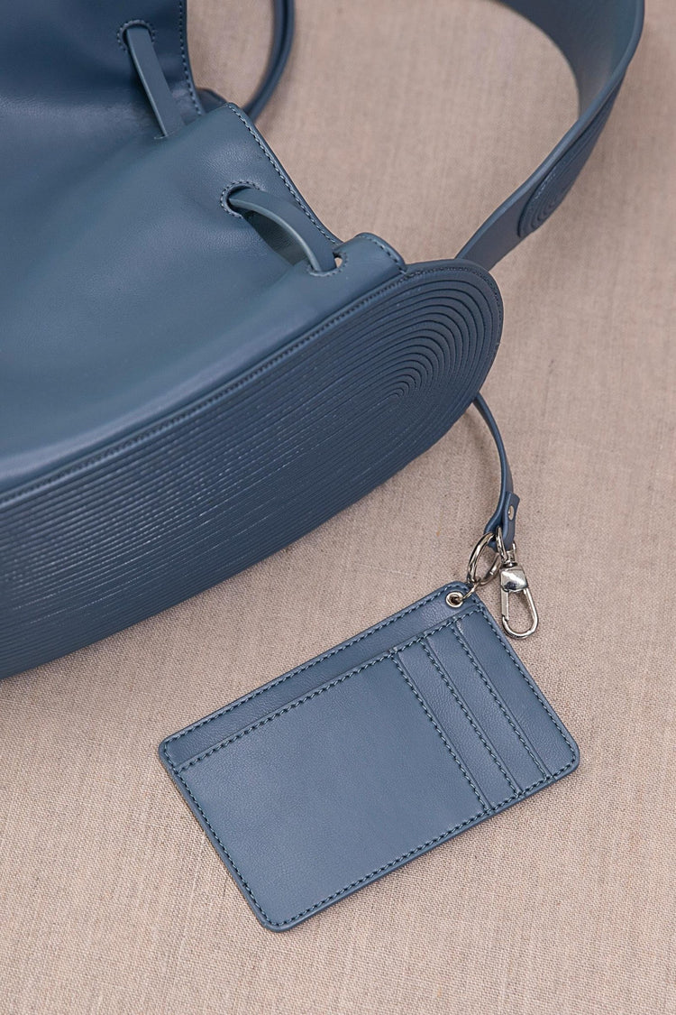 HayÄ Bucket Bag - Smoky