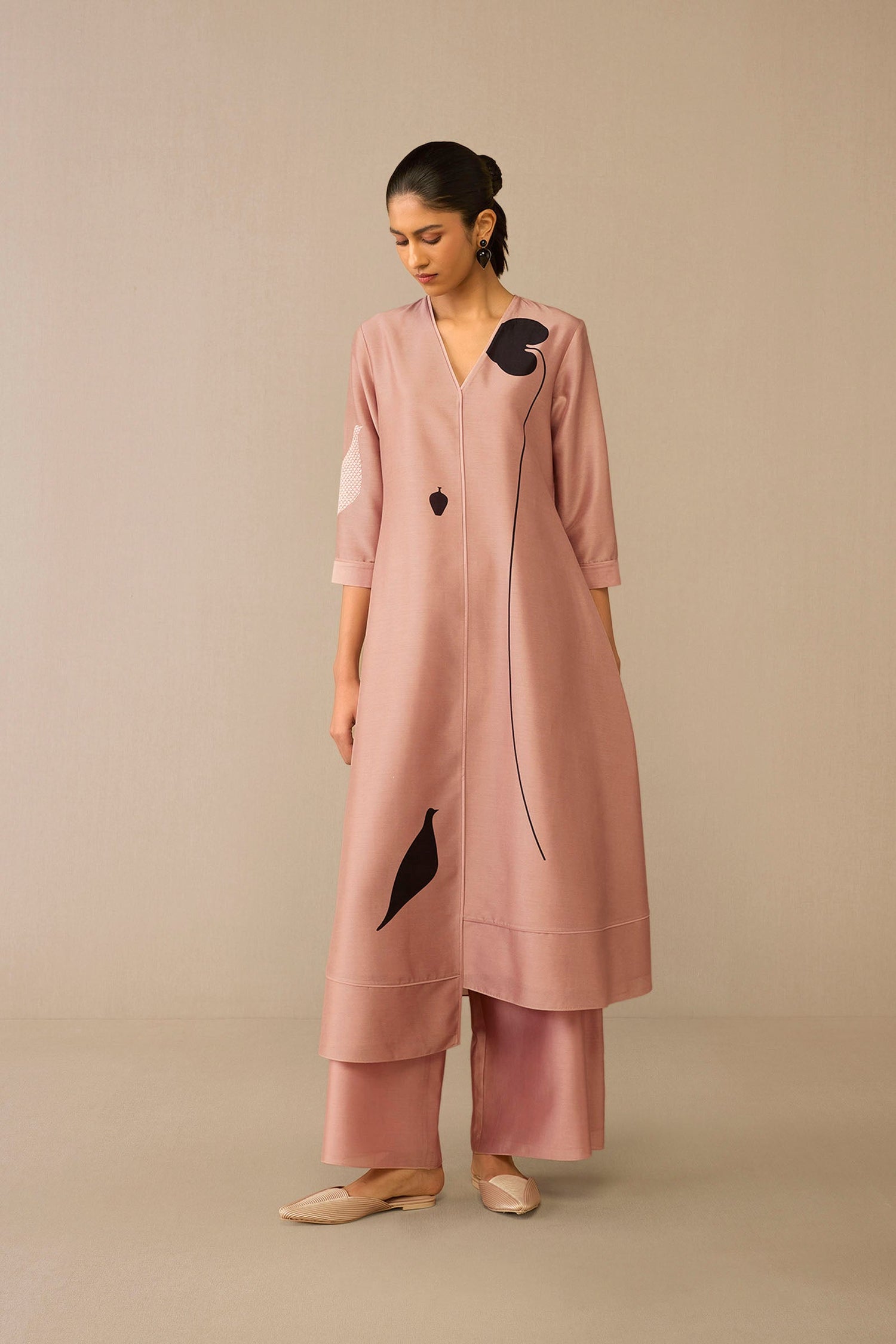 Chanderi Dilruba Kurta Set – Pink
