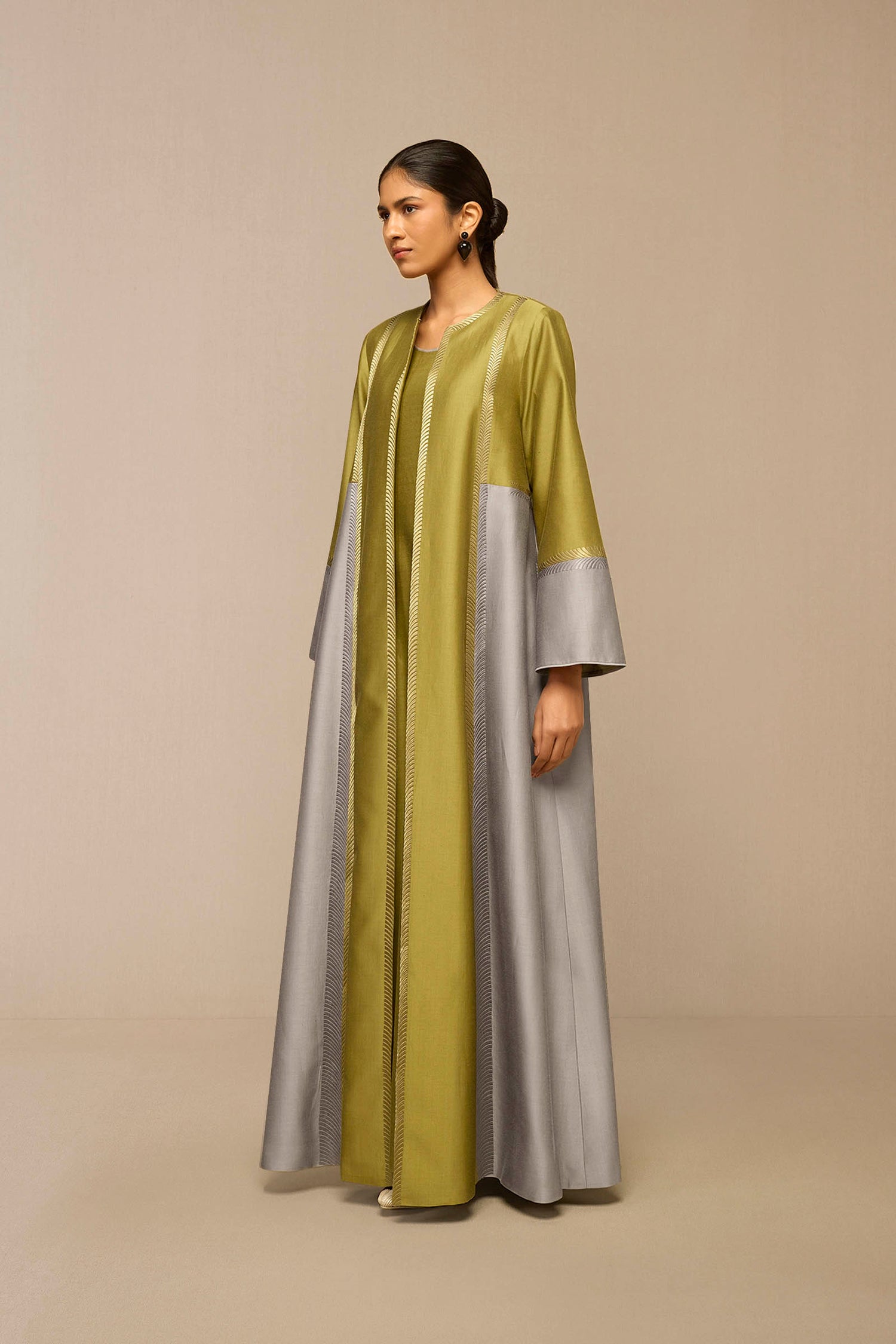 Chanderi Areeba Abaya Set – Green
