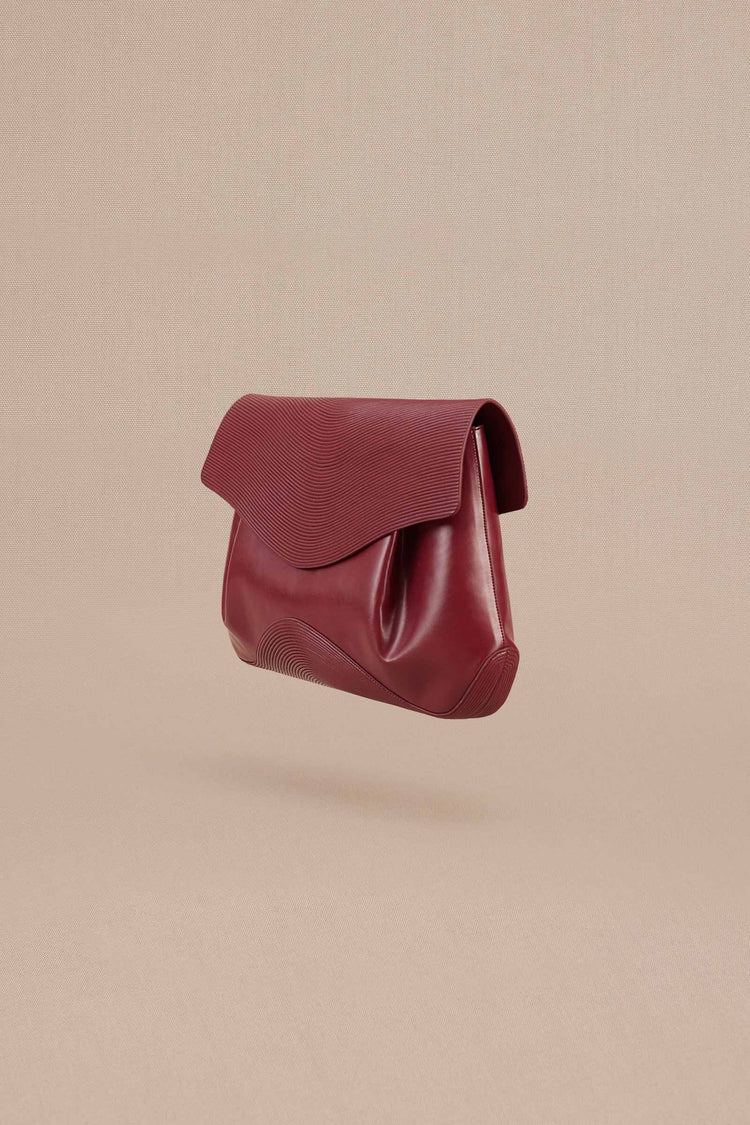 Aniyah Oversized Clutch
