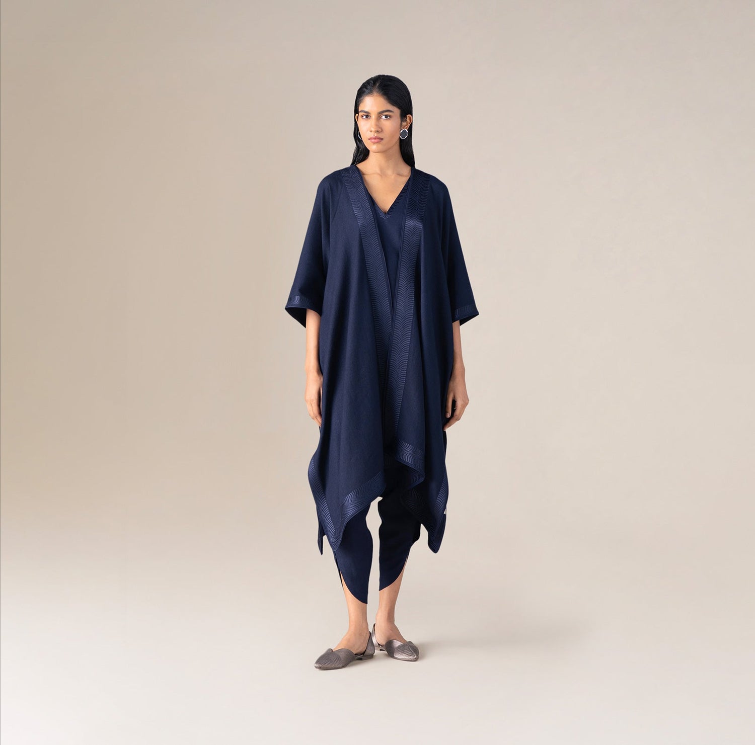  Wool Adarah Cape – Blue