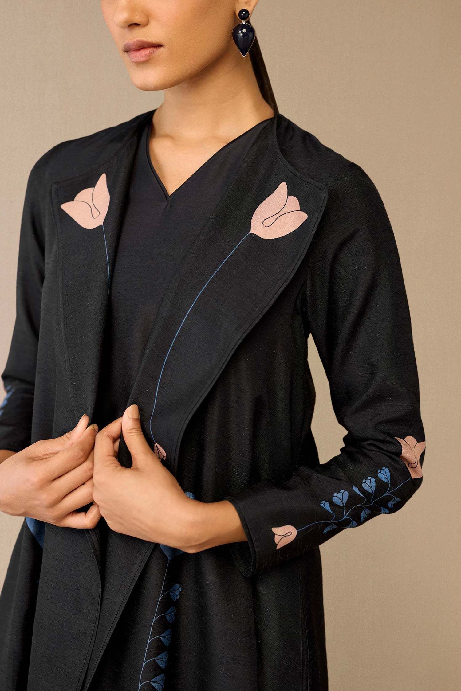  Silk Fiza Abaya Set – Black
