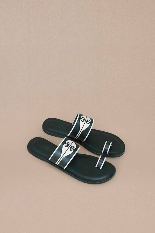 Faux Leather Naseera Slip-ons – Green
