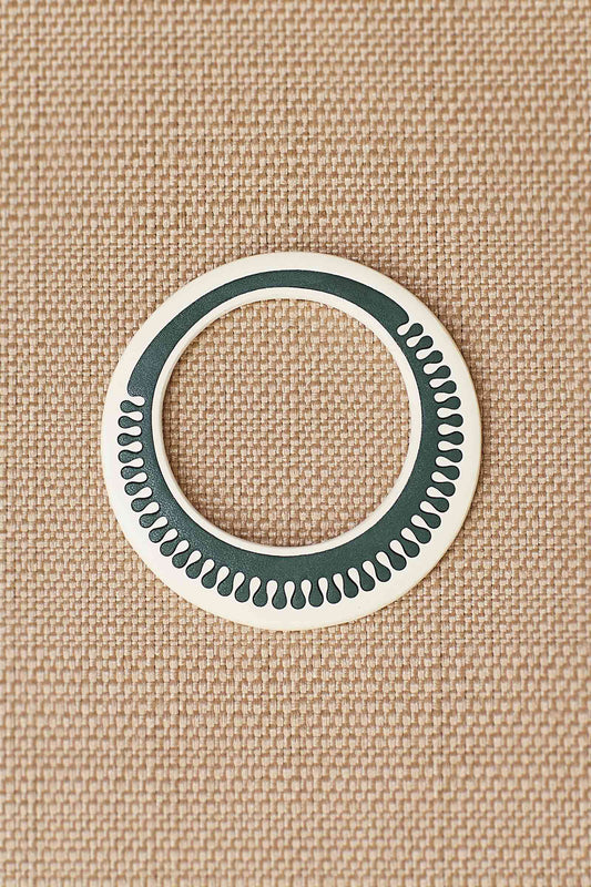 Faux Leather Ivaana Bangle – Green