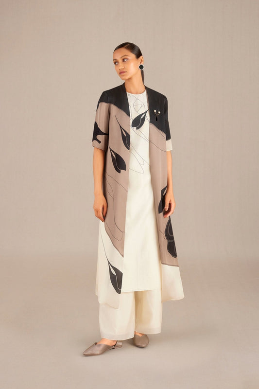 Chanderi Zaila Cape Set – Beige