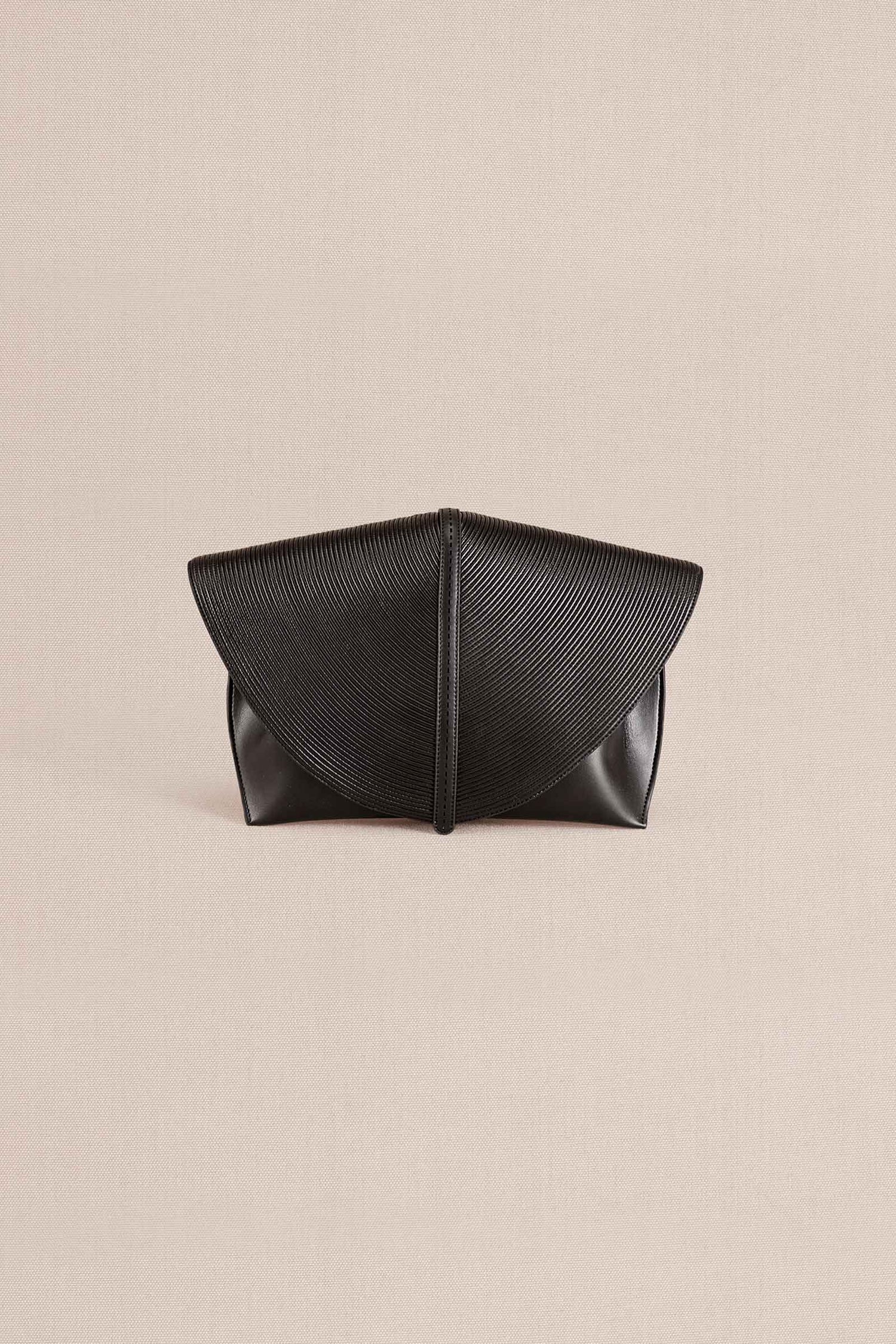 Myah Clutch - Black