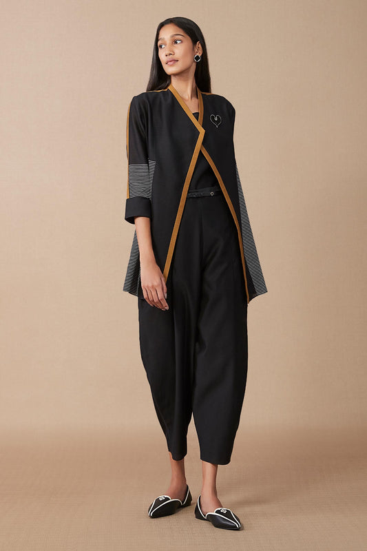 Chanderi Neesa Jacket Set – Black