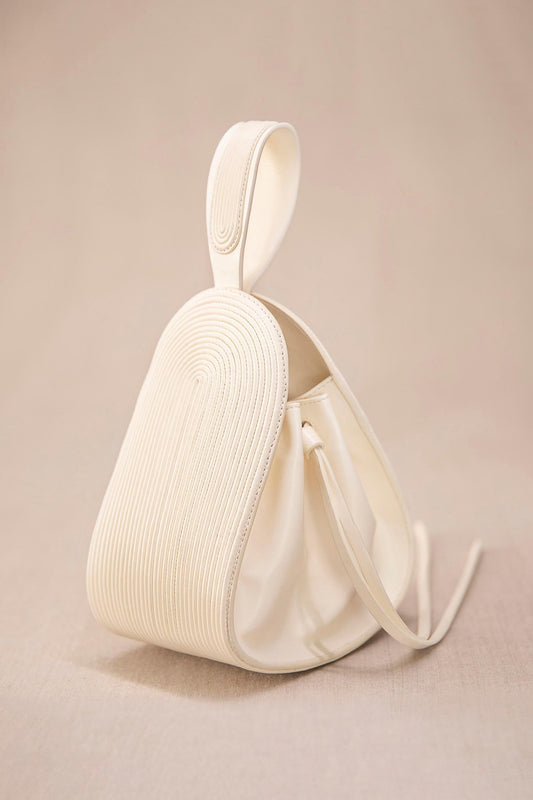 Leather Nésara Bucket Bag – Ivory
