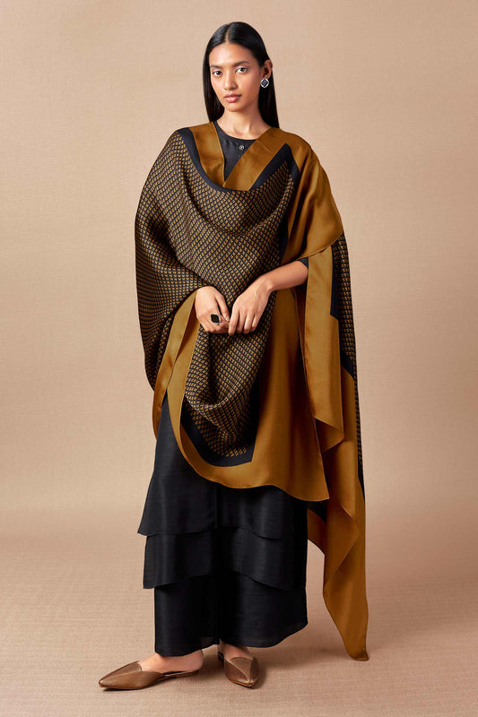 Silk Mumtaz Kurta Set – Brown