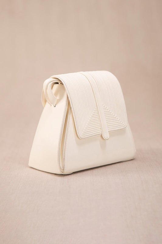 Leather Naia Shoulder Bag – Beige