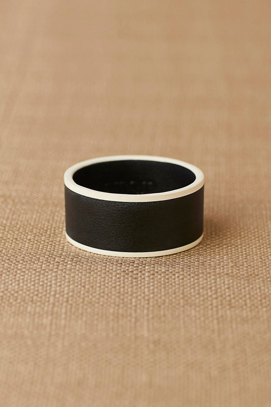 Faux Leather Norah cuffs – Black