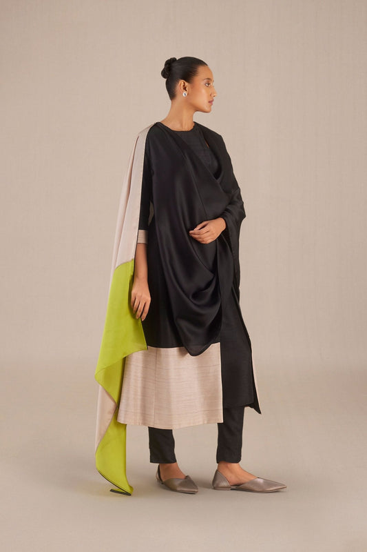Silk Heba Kurta Set – Black