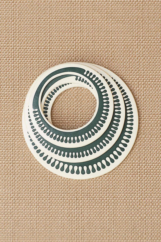 Faux Leather Ivaana Bangle – Green