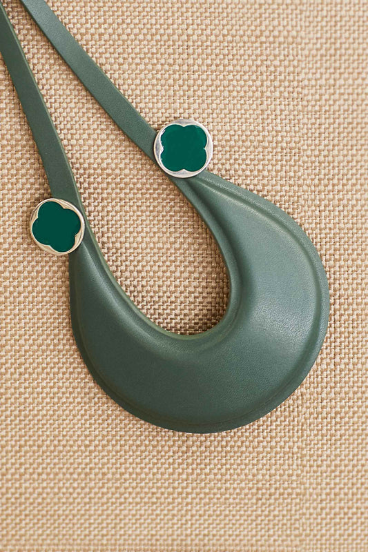 Faux Leather Aaiza Neck Piece – Green