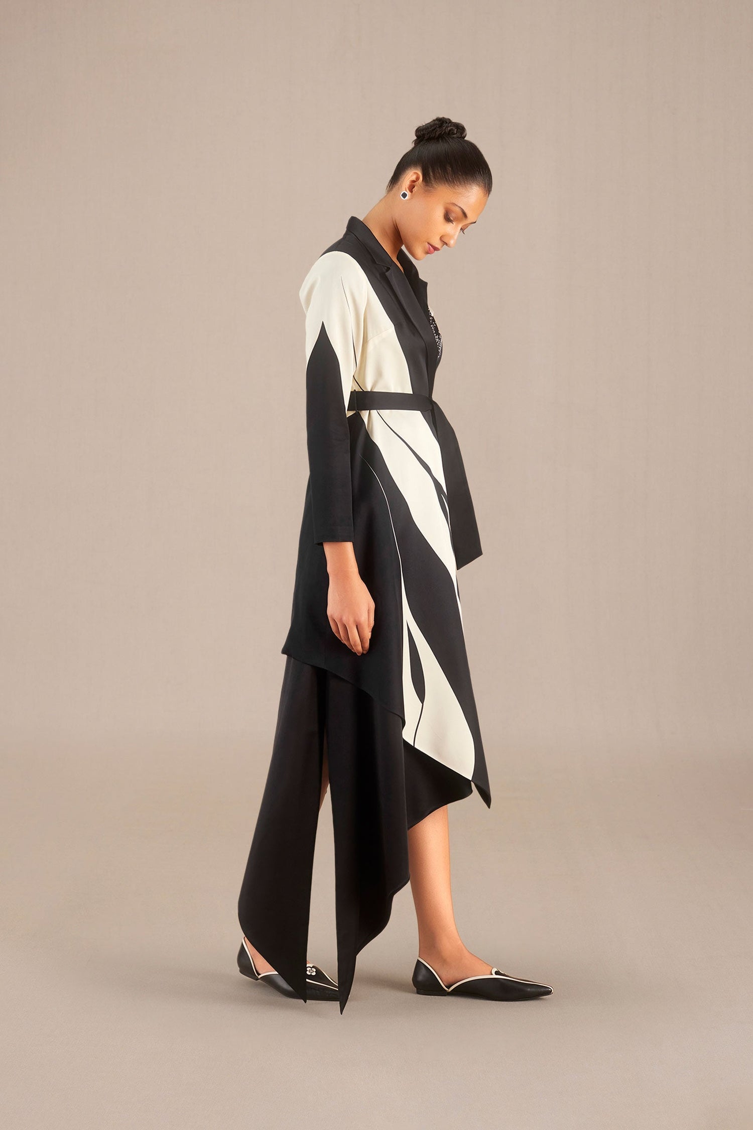 Suha Jacket - Black JK  