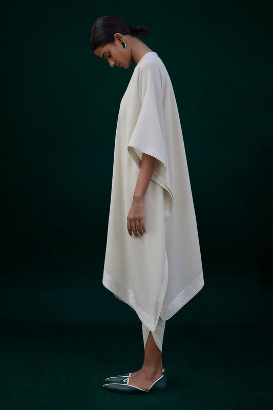 Wool Adarah Cape Set – Ivory