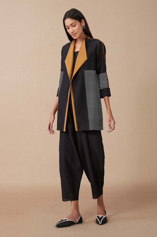 Chanderi Neesa Jacket Set – Black