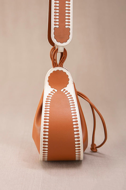 Leather Nusrat Bucket Bag – Brown