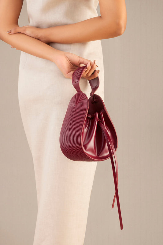 Faux Leather Nésara Bucket Bag – Red
