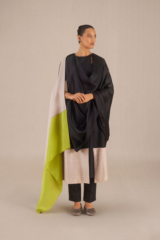 Silk Heba Kurta Set – Black