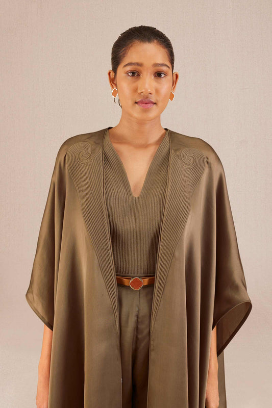 Organza Nyra Cape Set – Beige