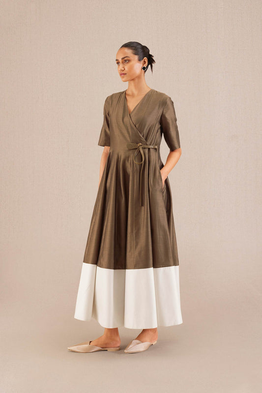 Chanderi Alizeh Dress – Beige