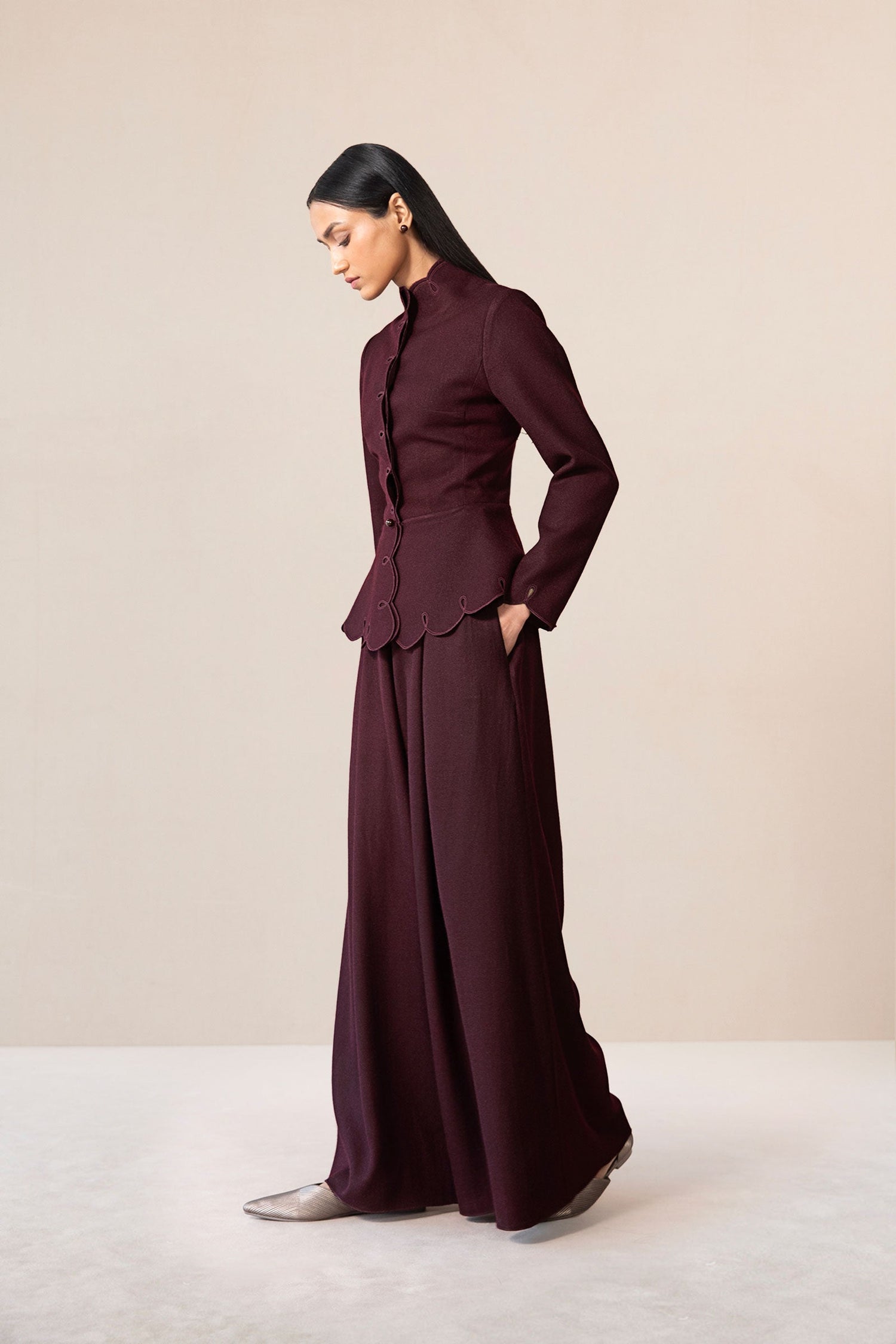  Wool Medha Jacket Set – Red