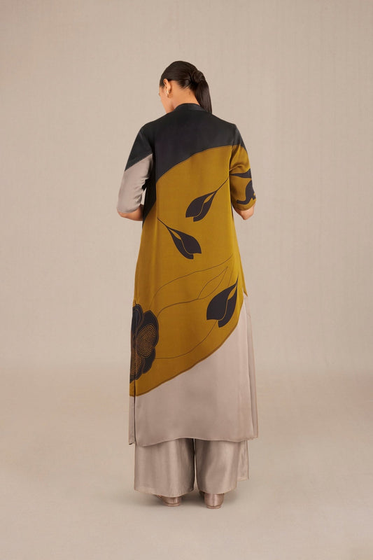 Chanderi Zaila Cape Set – Beige