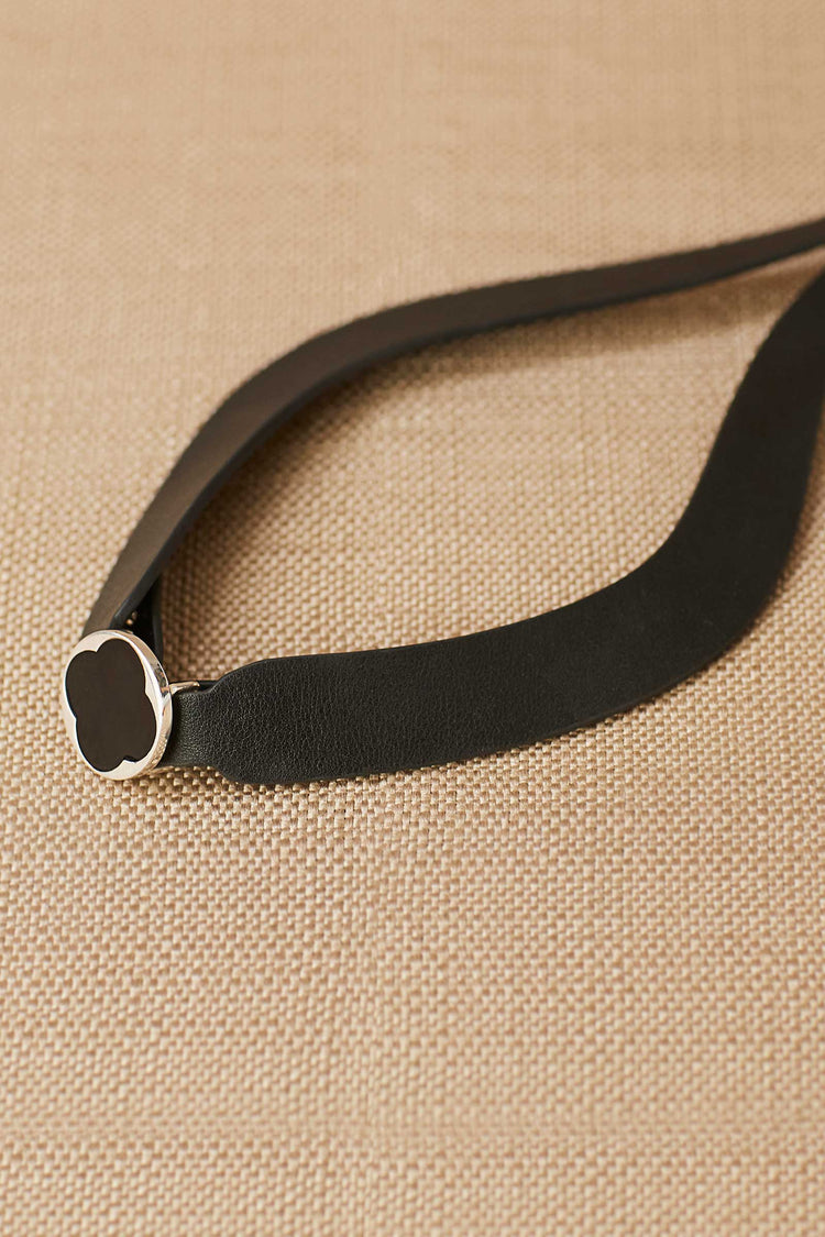 Aaiza Neck Piece - Black