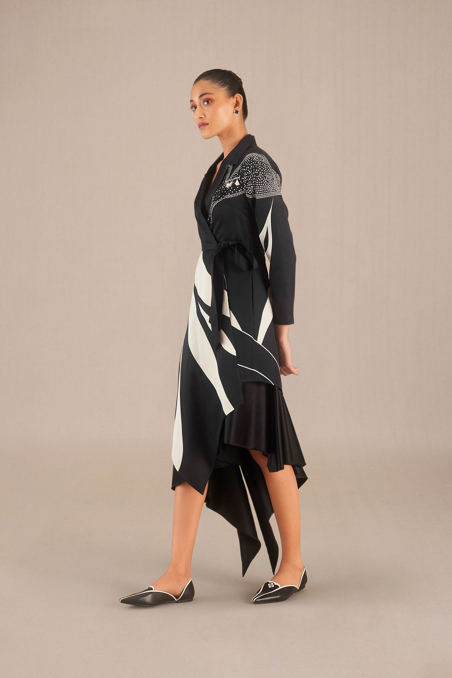 Suha Jacket - Black JK  