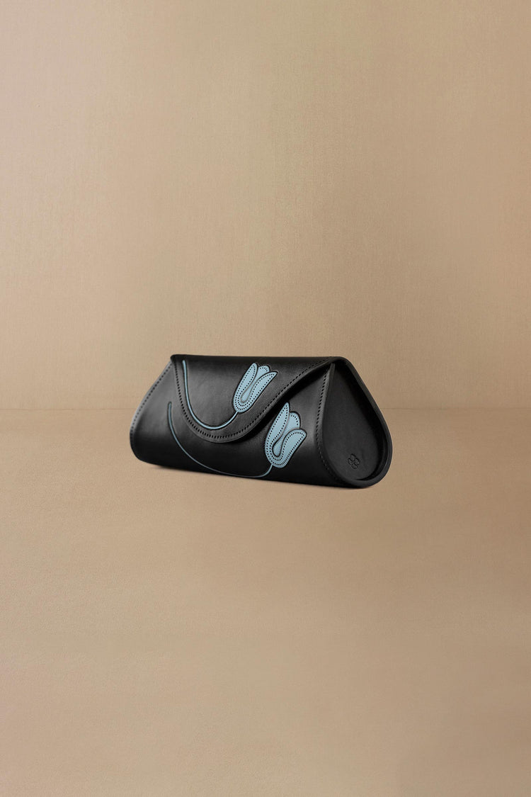 Mia Clutch