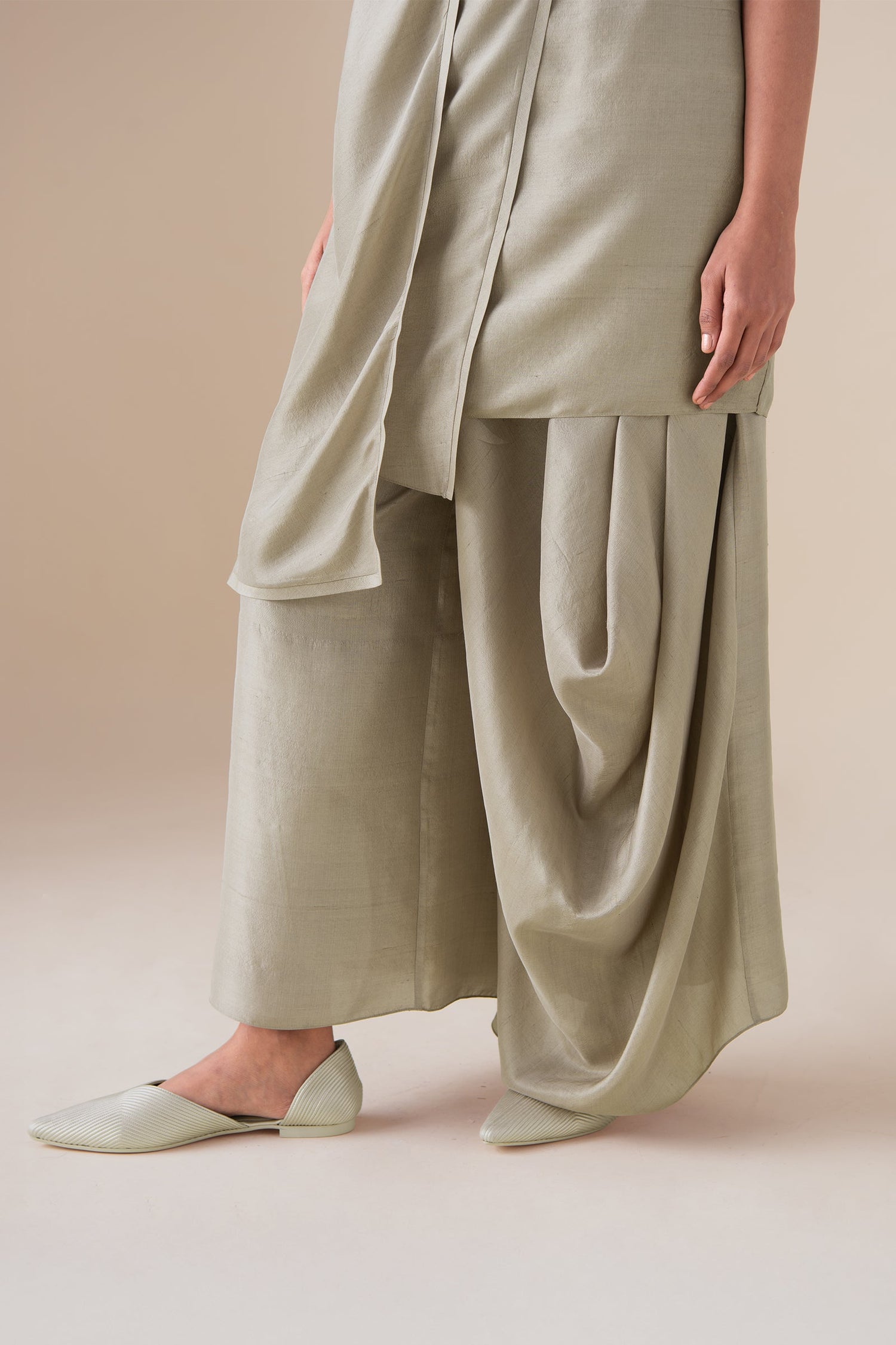  Silk Sera Tunic Set – Beige