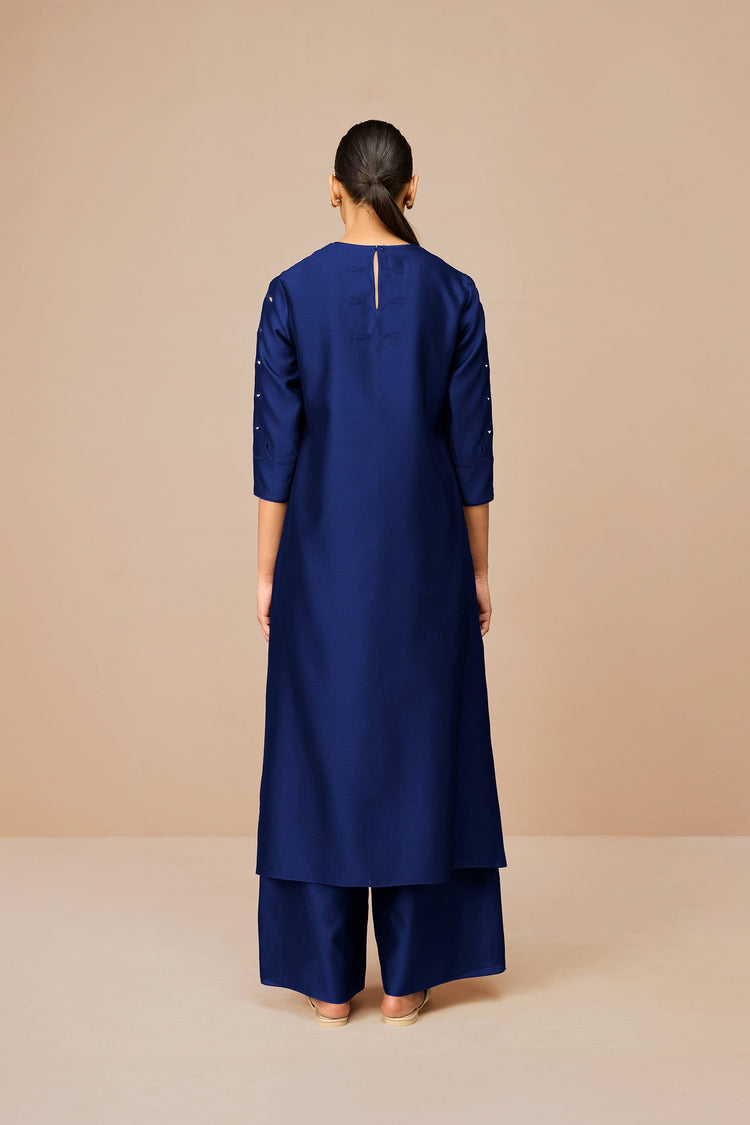 Svara Kurta Set