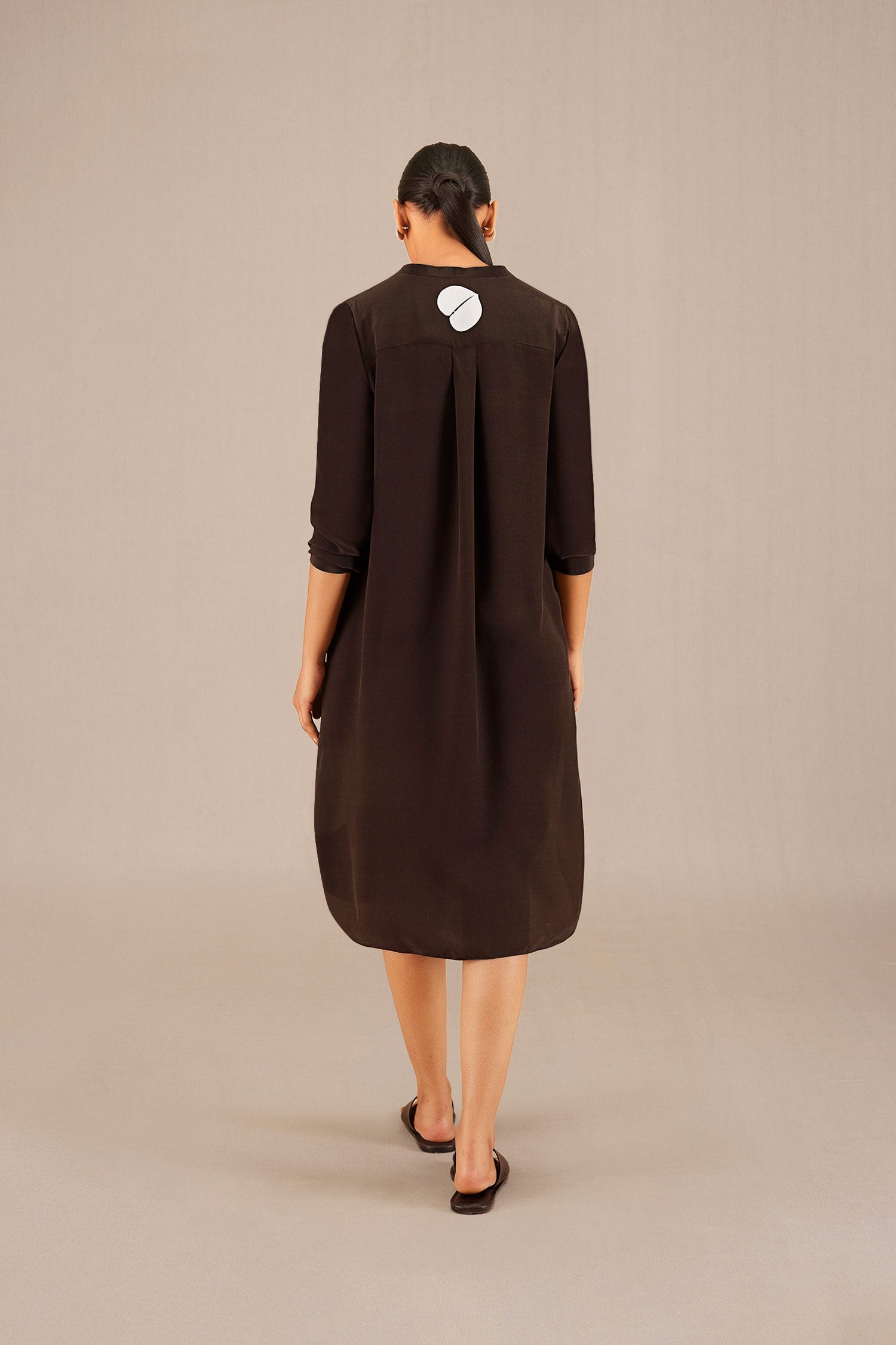 Veeda Dress - Dark Brown 