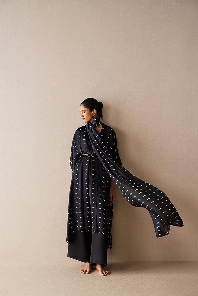 Dilkashi Cape Set