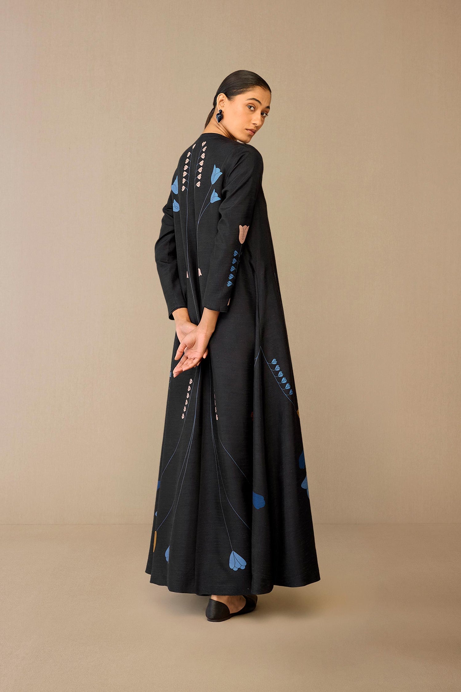 Silk Fiza Abaya Set – Black