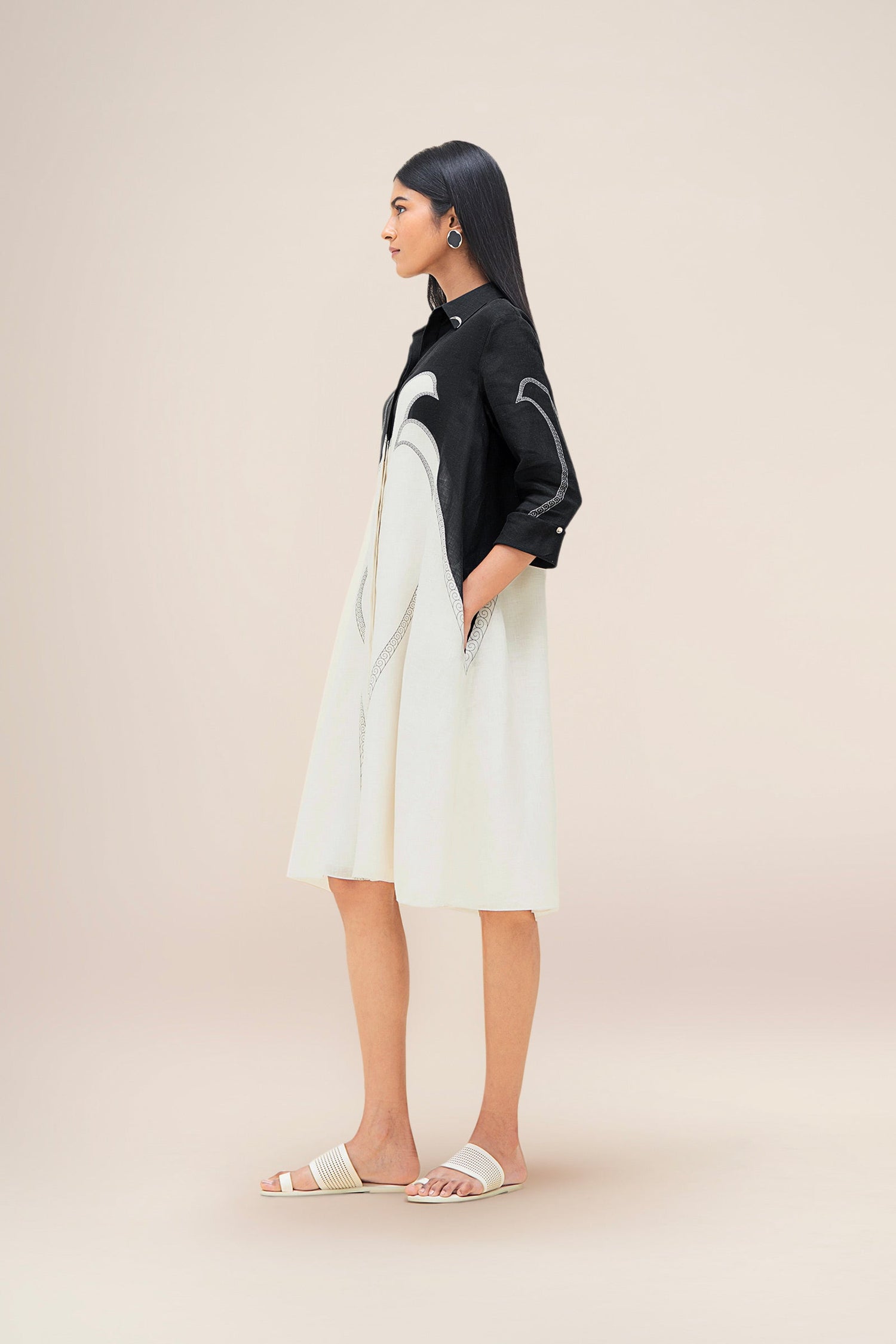  Linen Lark Dress – Black