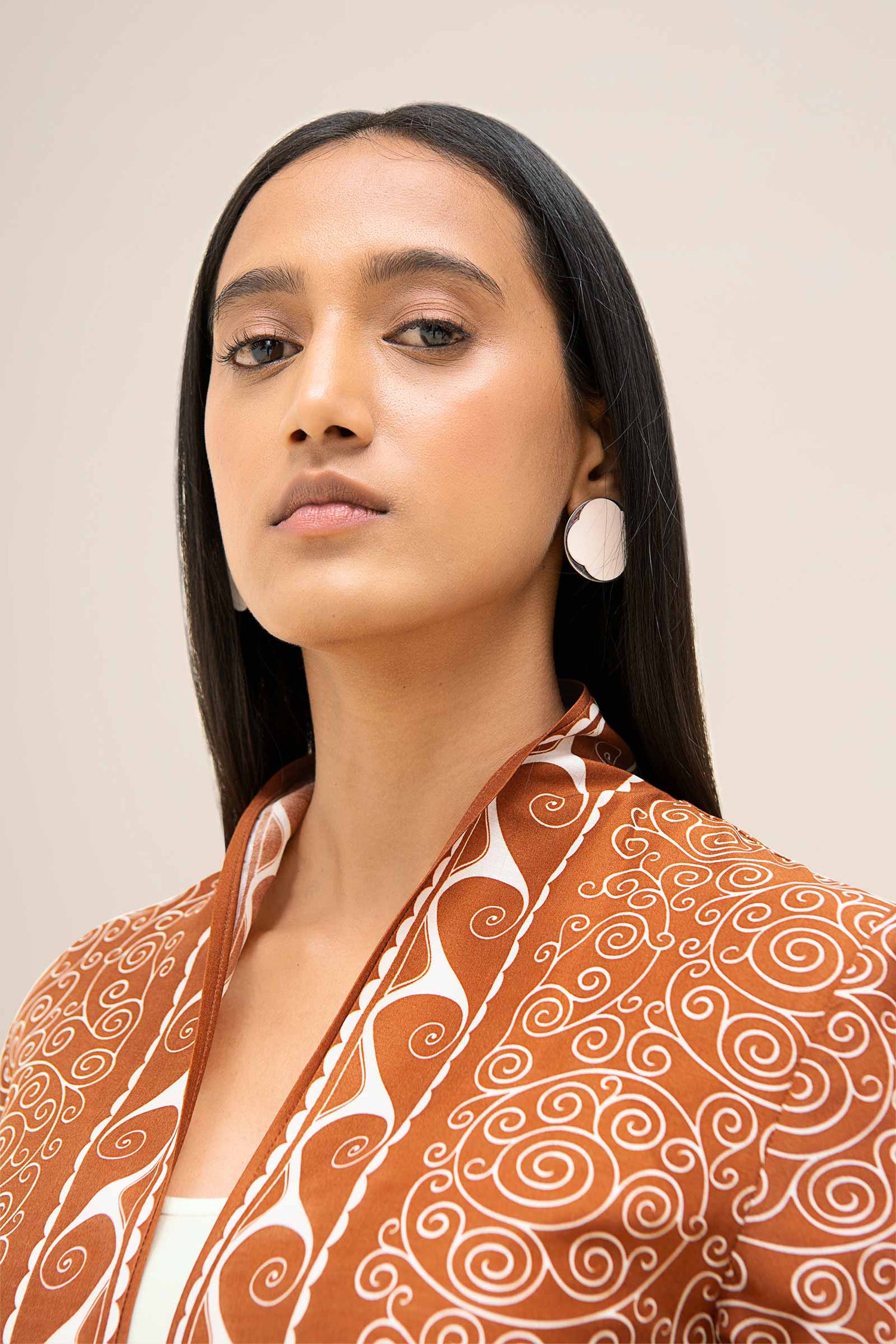  Chanderi Deora Throw – Beige