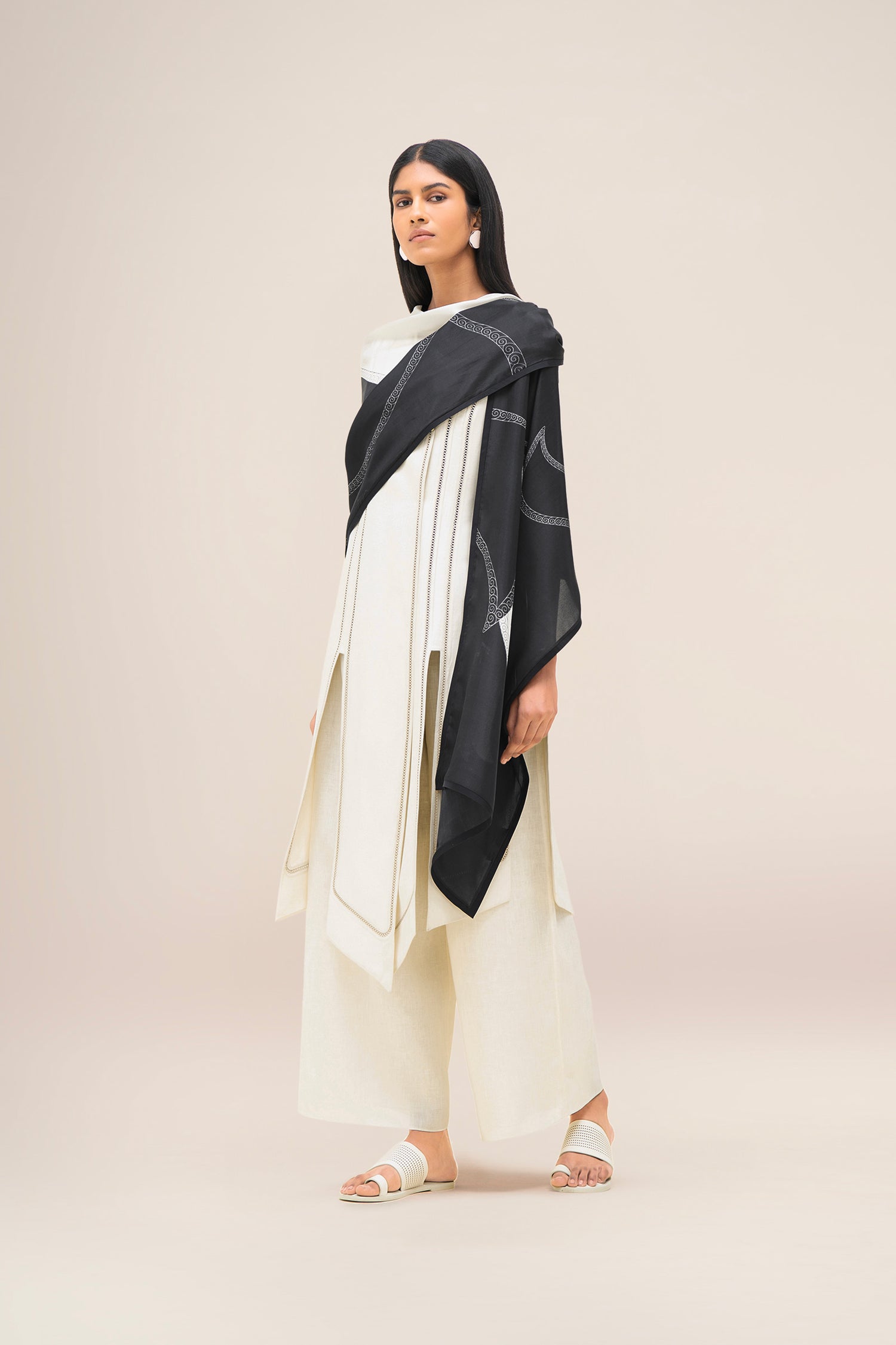  Silk Avis Scarf – Black
