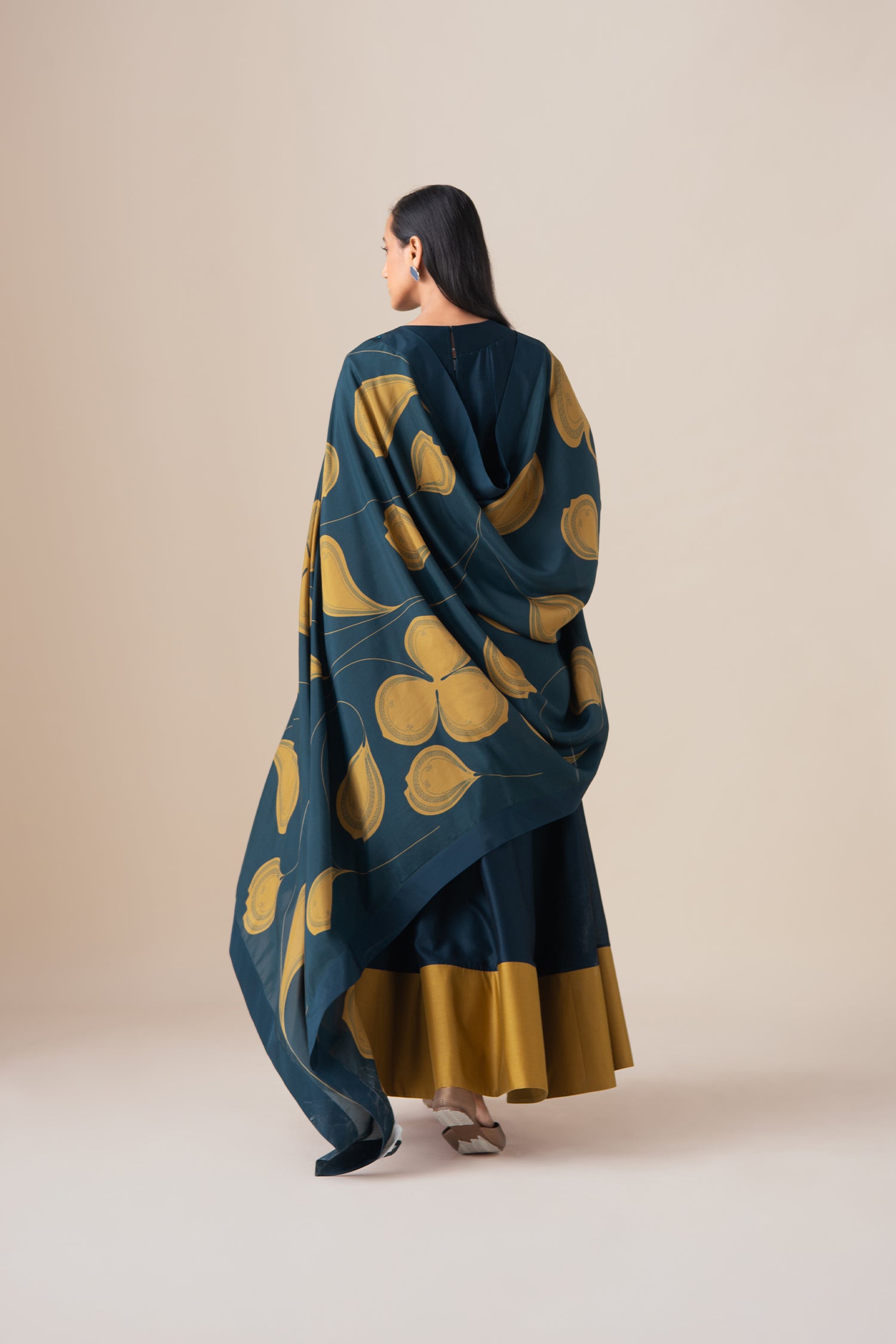  Chanderi Omira Kurta Set – Blue